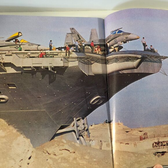 LIFE  Magazine March 1991 In Time Of War - Picture 8 of 12